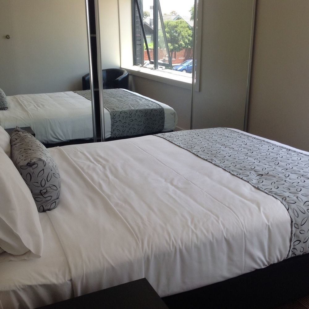 Parkville Place Serviced Apartments Мелбърн Екстериор снимка