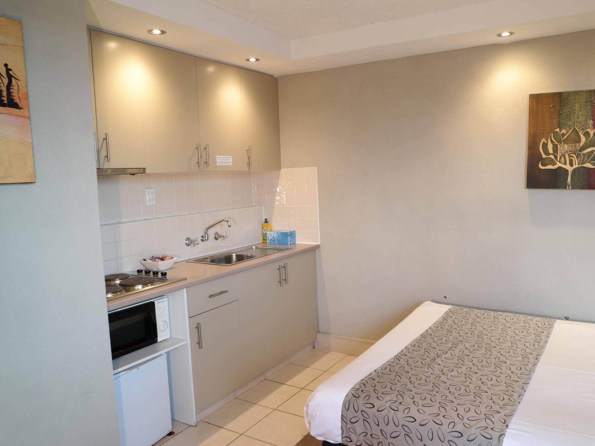 Parkville Place Serviced Apartments Мелбърн Екстериор снимка