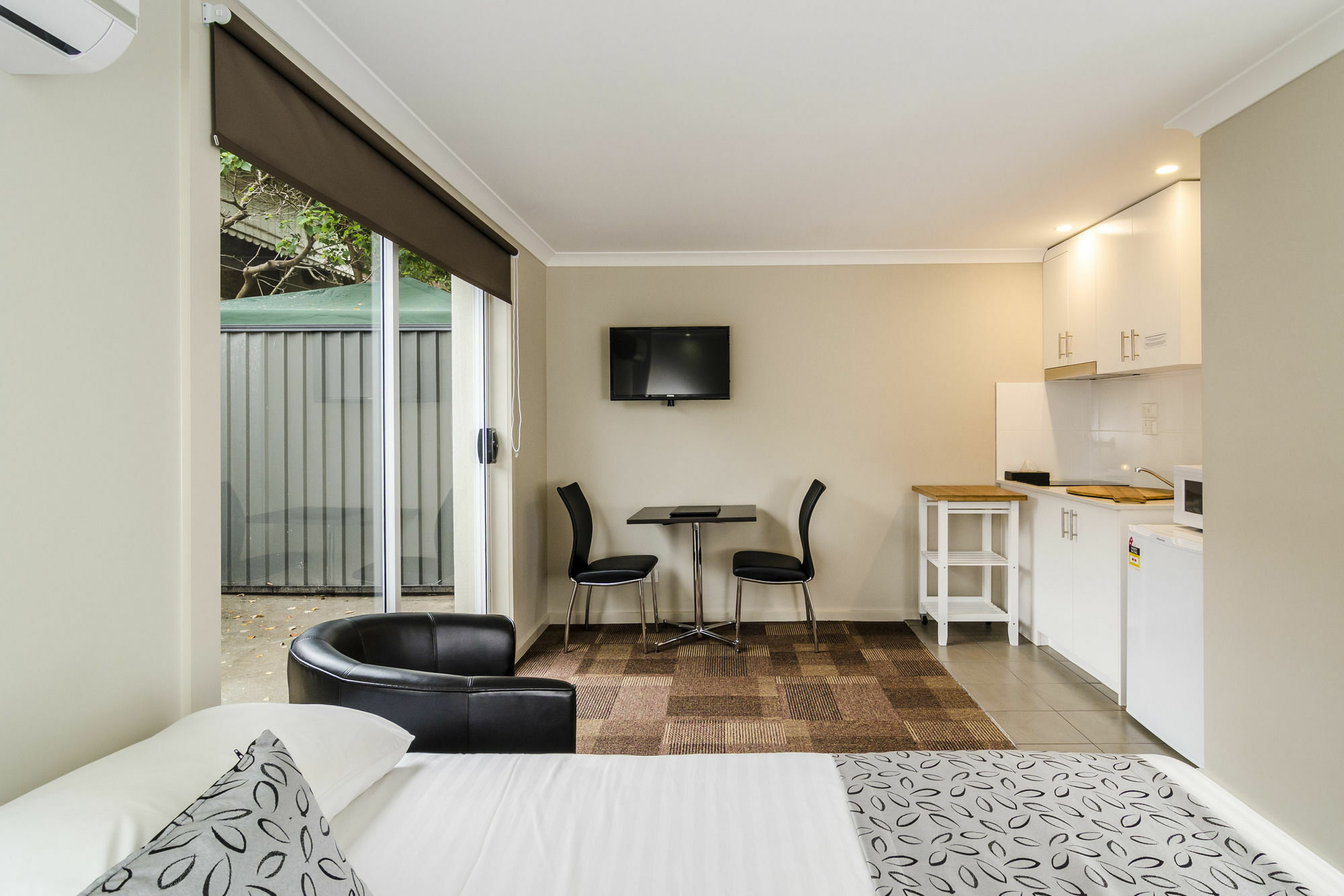 Parkville Place Serviced Apartments Мелбърн Екстериор снимка